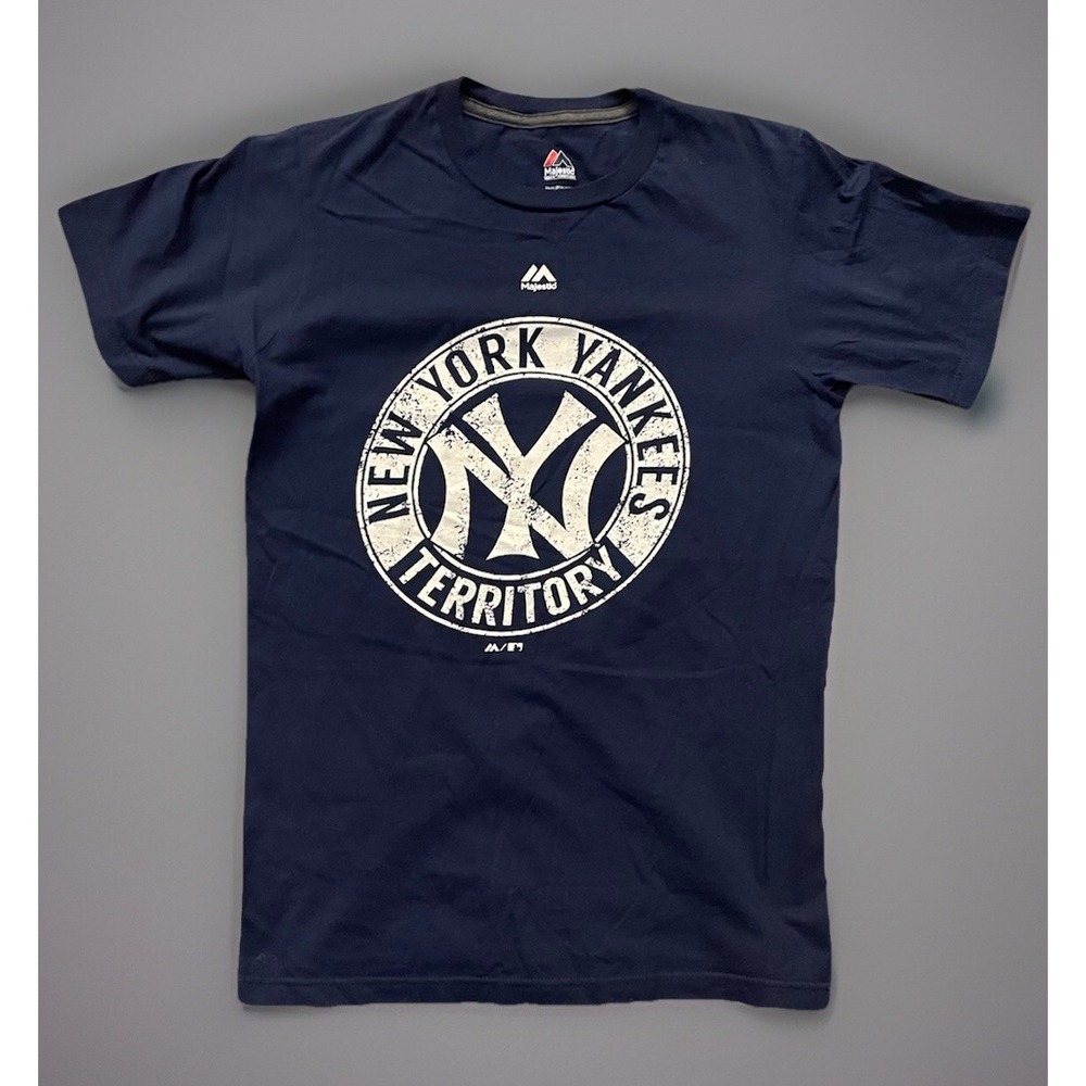 New York Yankees Majestic Short Sleeve Graphic T-shirt Blue NY Logo Small JBHS